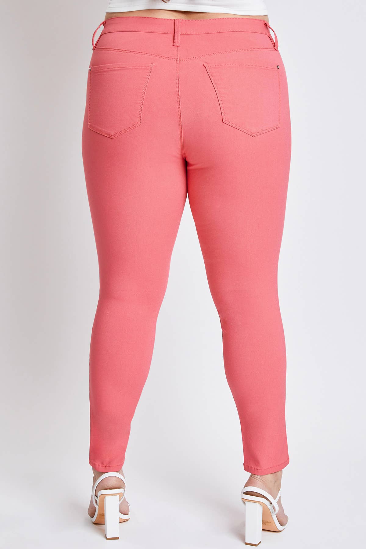 Plus Size Hyperstretch Skinny Jean: Shell Pink
