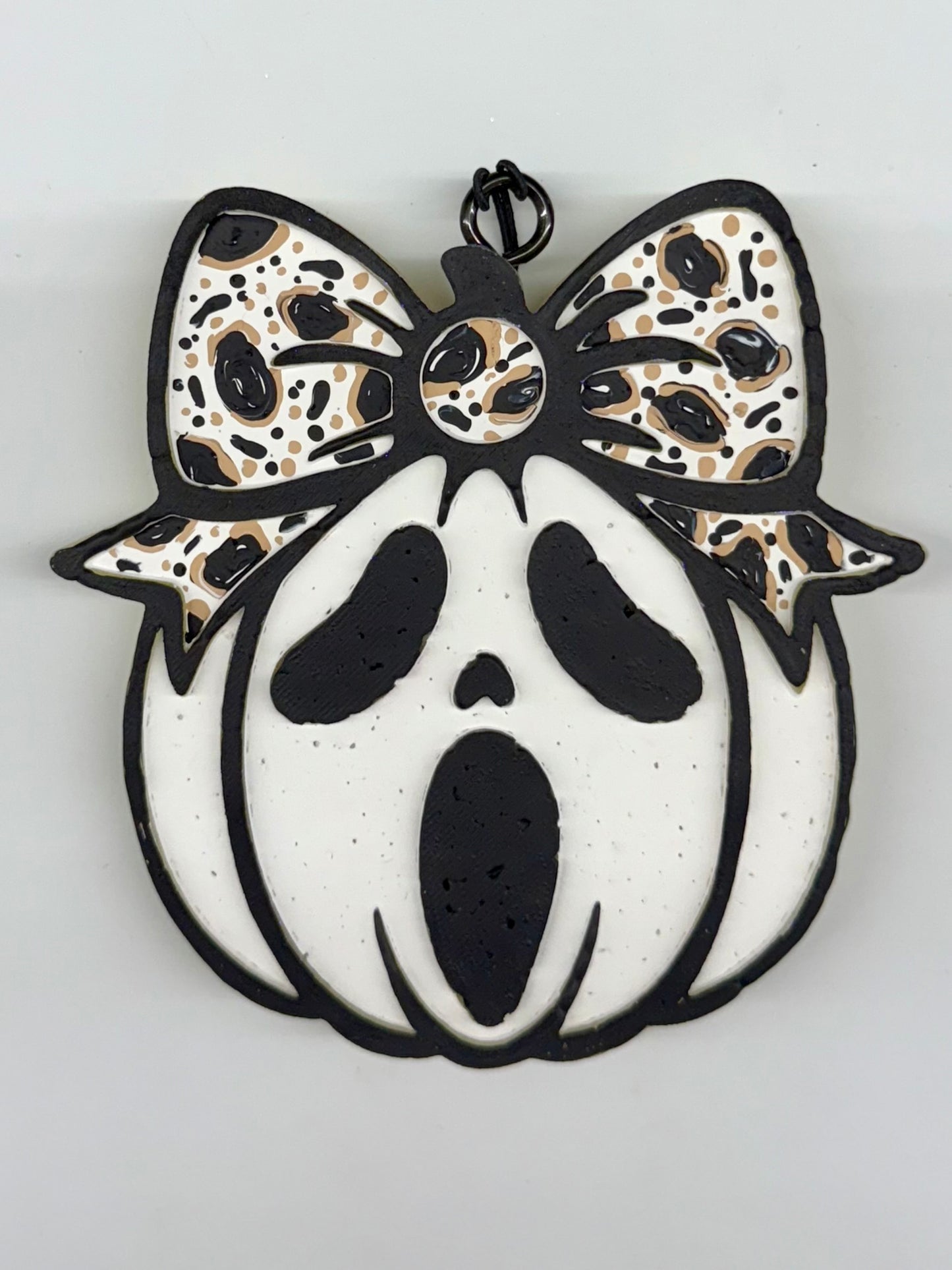 Cheetah Bow Ghost Freshie - Strawberry Poundcake