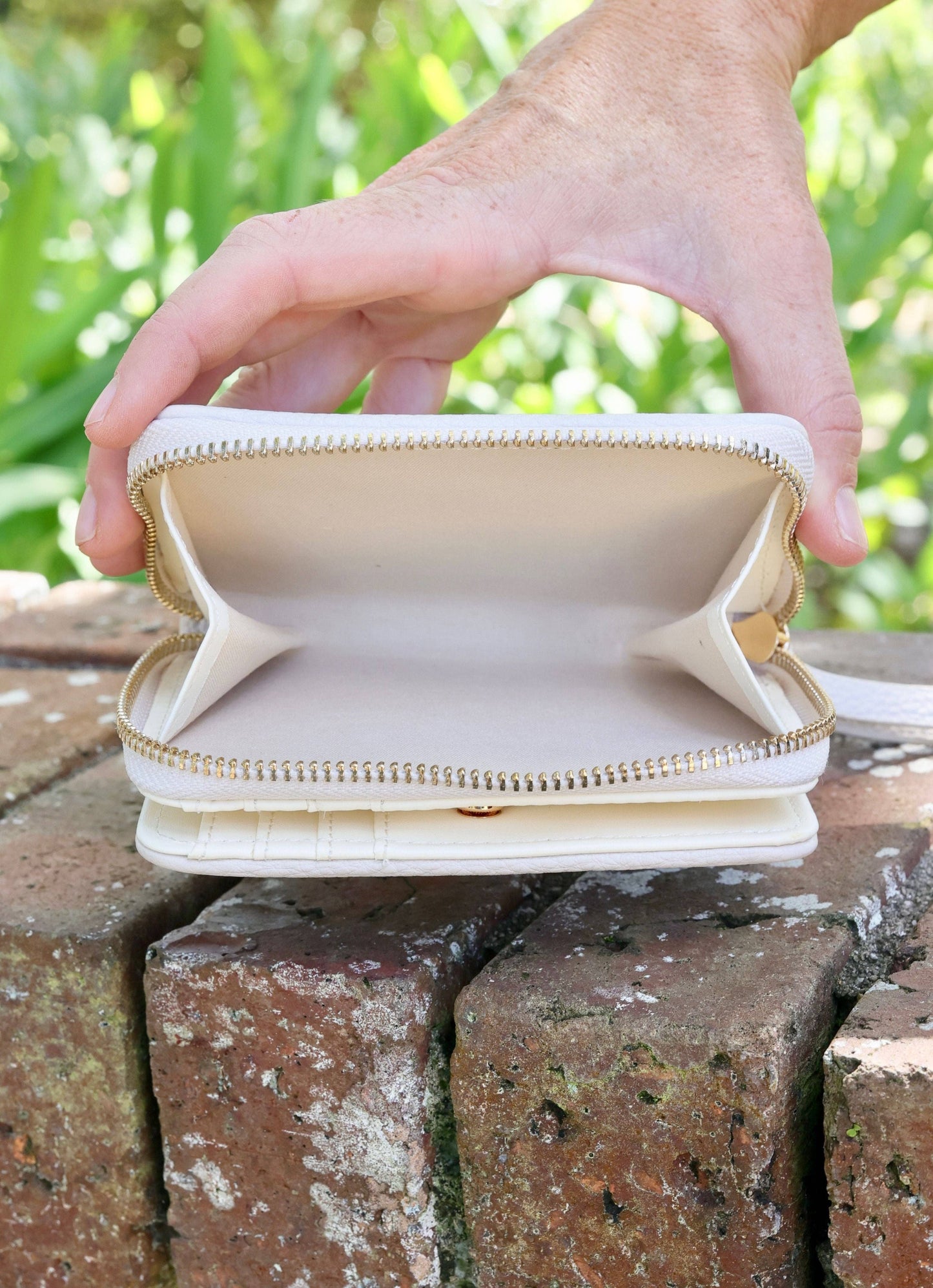 Cream Nadine Zippered Wallet