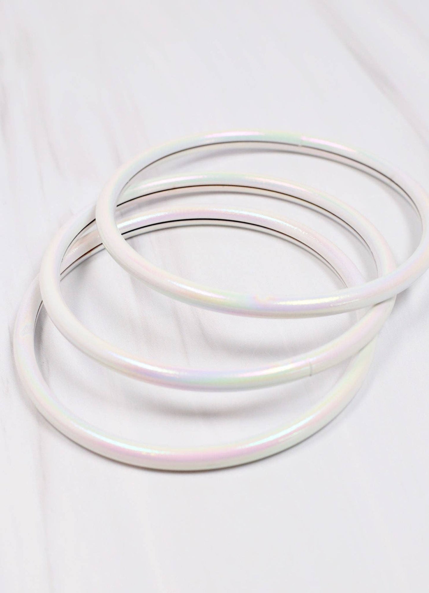 Wellesley Opalescent Bangle Set WHITE