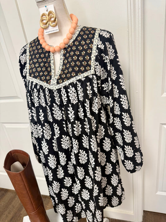Black Printed Balloon Sleeve Dress