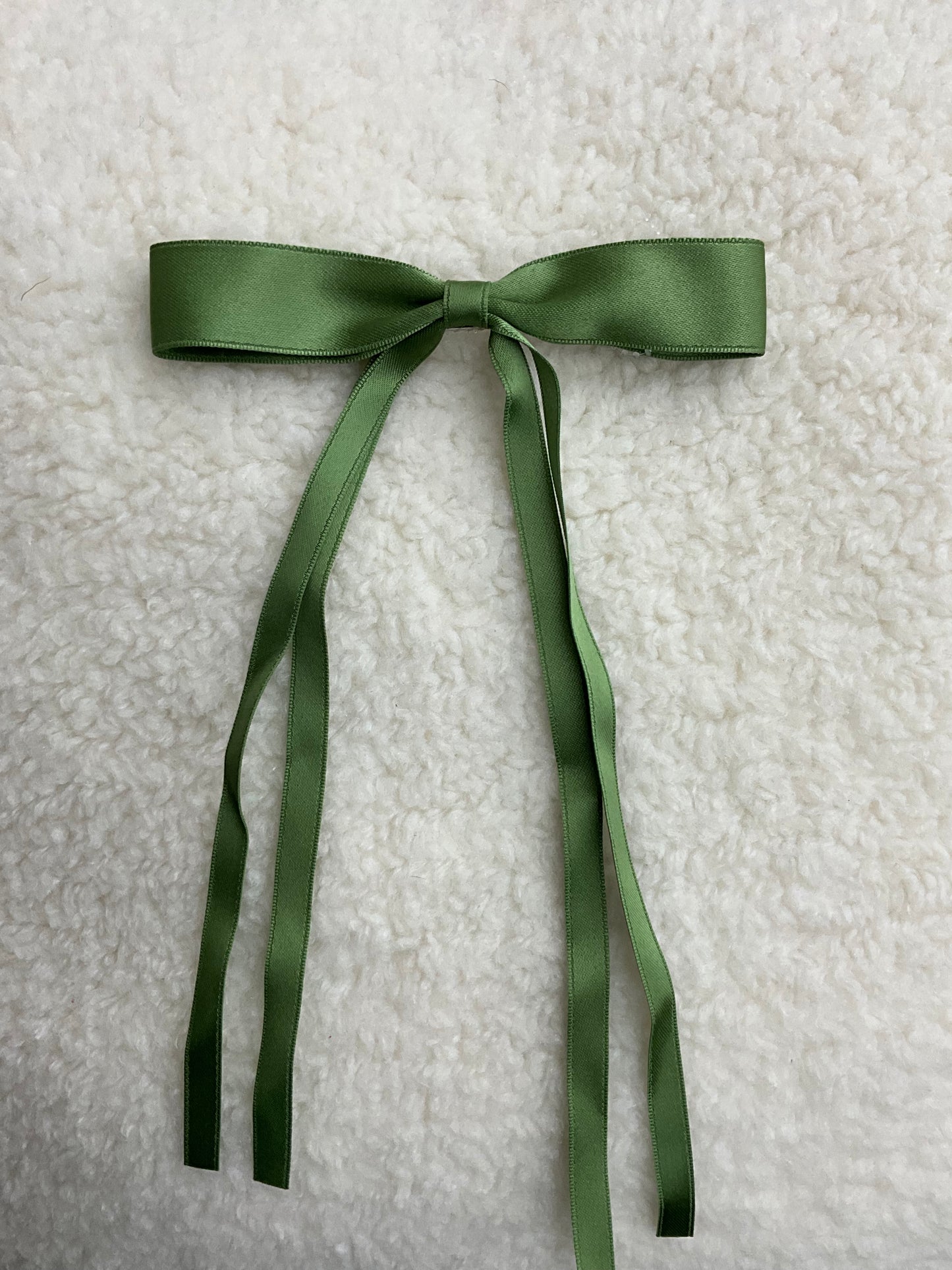 Ribbon Bow Hairclip