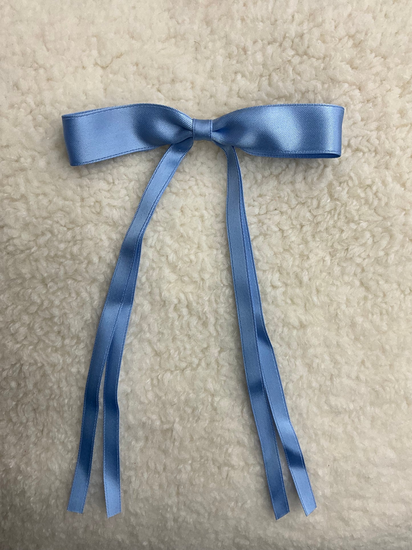 Ribbon Bow Hairclip