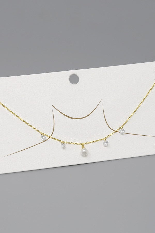 Stone/Pearl Necklace