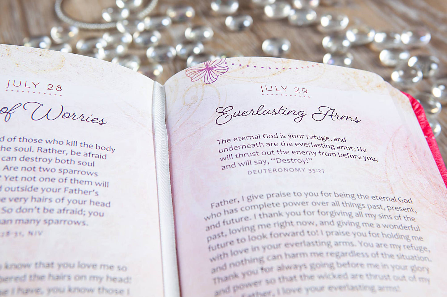 Daily Declarations of Faith for Women (Daily Devotional)