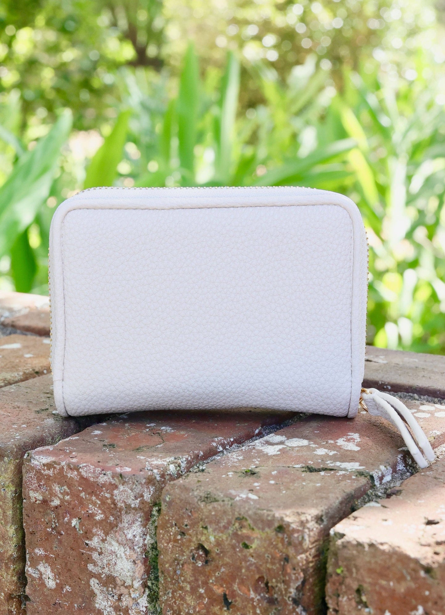 Cream Nadine Zippered Wallet