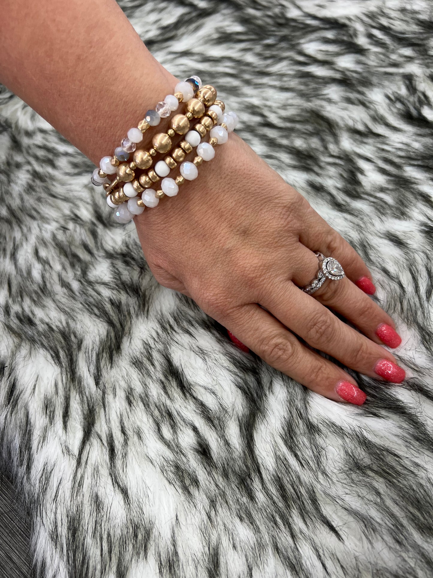 4pc Beaded Set Stretch Bracelet