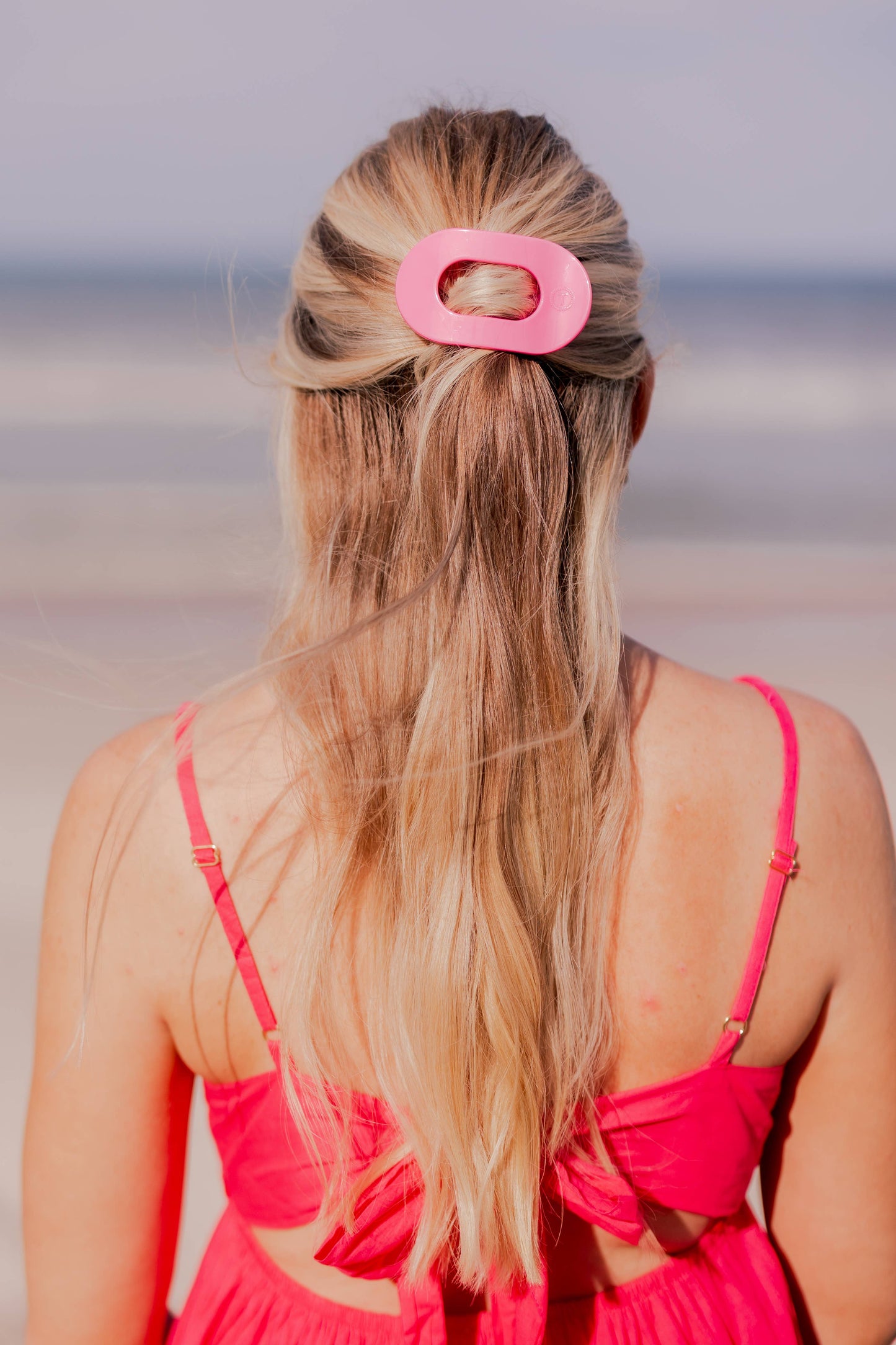 Paradise Pink Small Flat Round Hair Clip