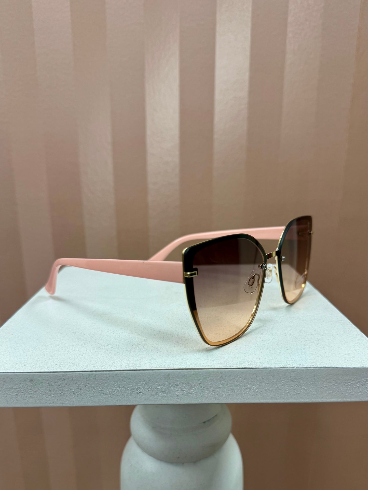 Piper Thin Large Frame Lens Sunglasses