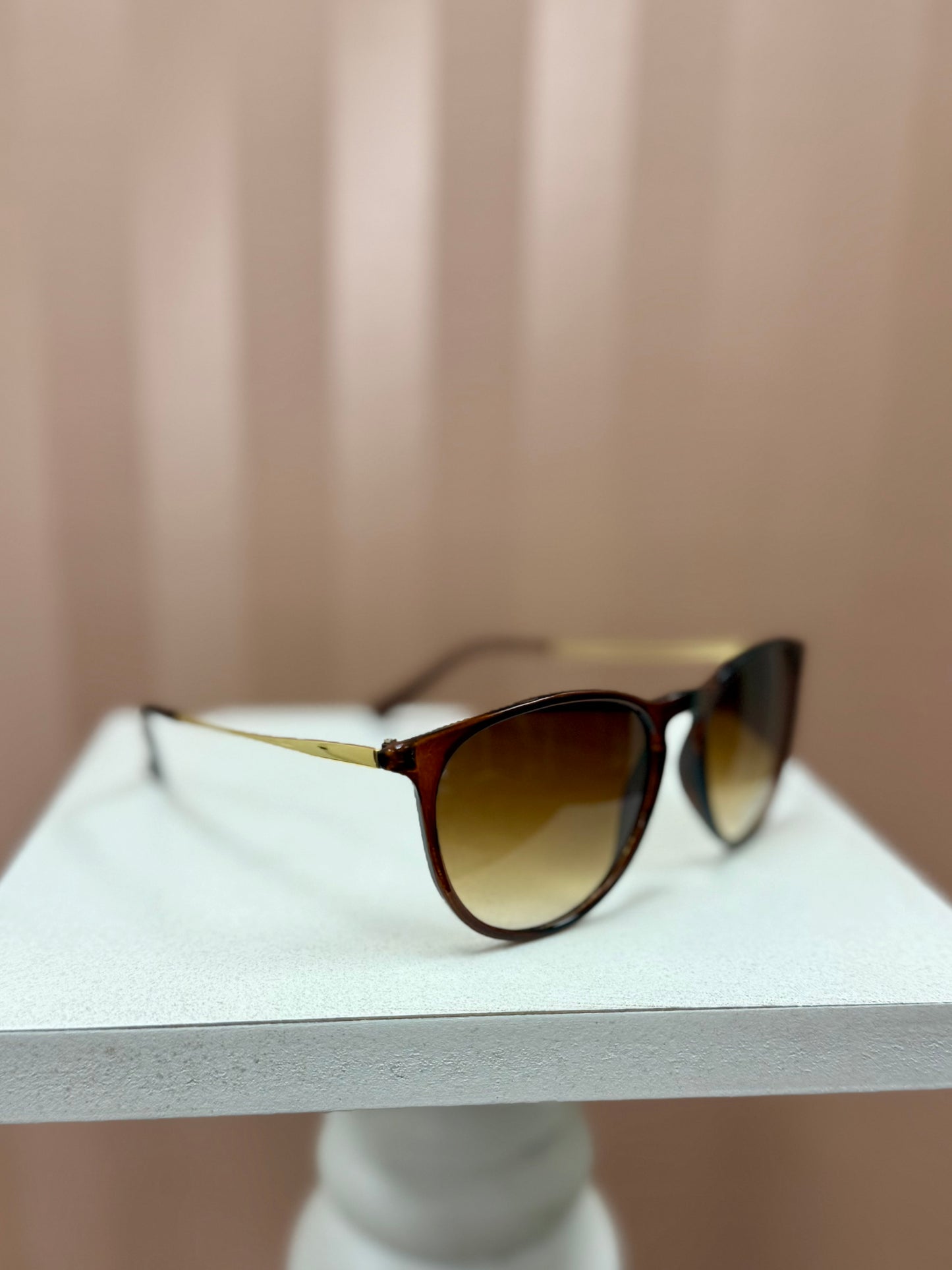 Sadie Girl Round Lens Sunglasses