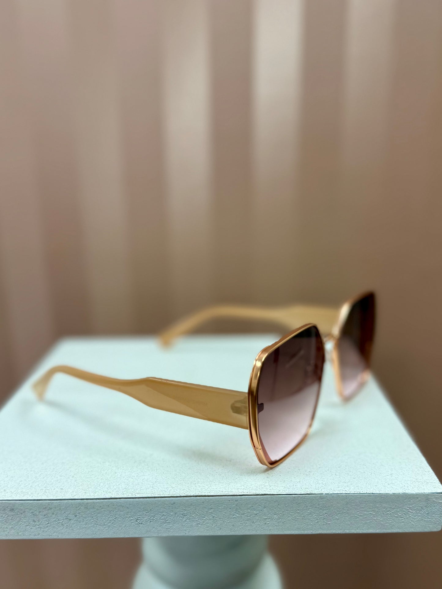 Harlow Large Lens Sunglasses