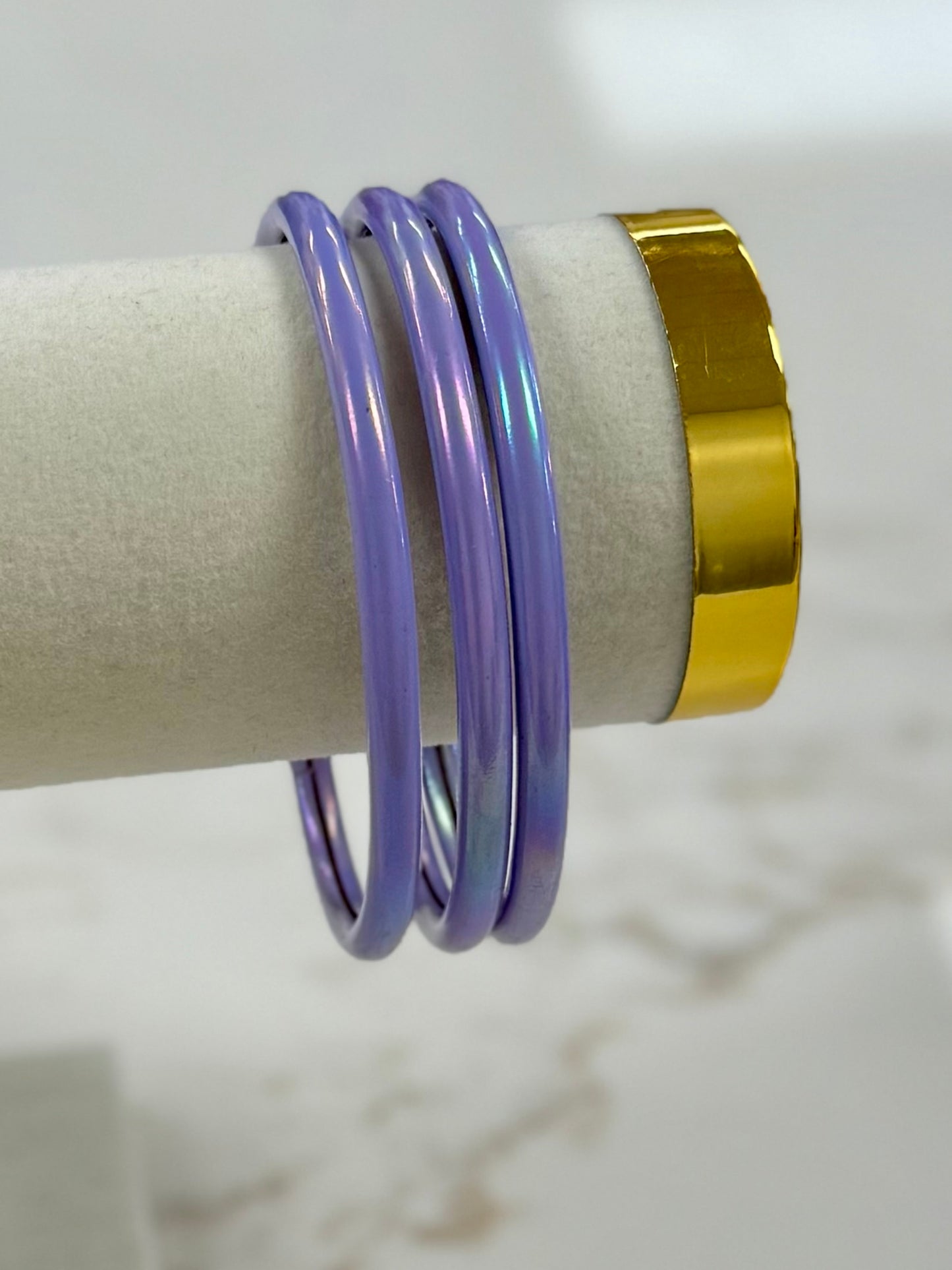 Opalescent Lavender Bangle Set