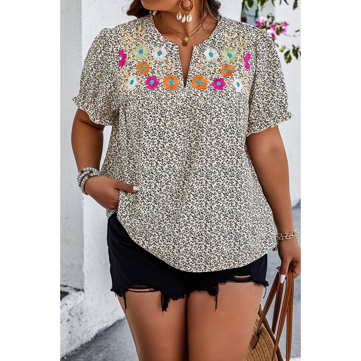 Plus Floral Print V Neck Loose Fit Top