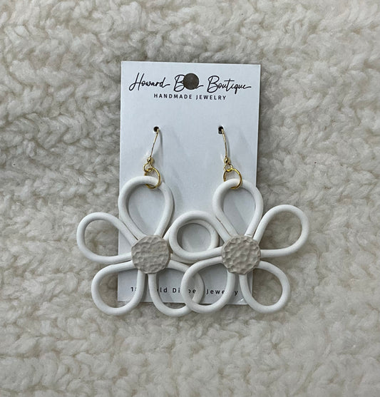 White Open Flower Dangle Earrings