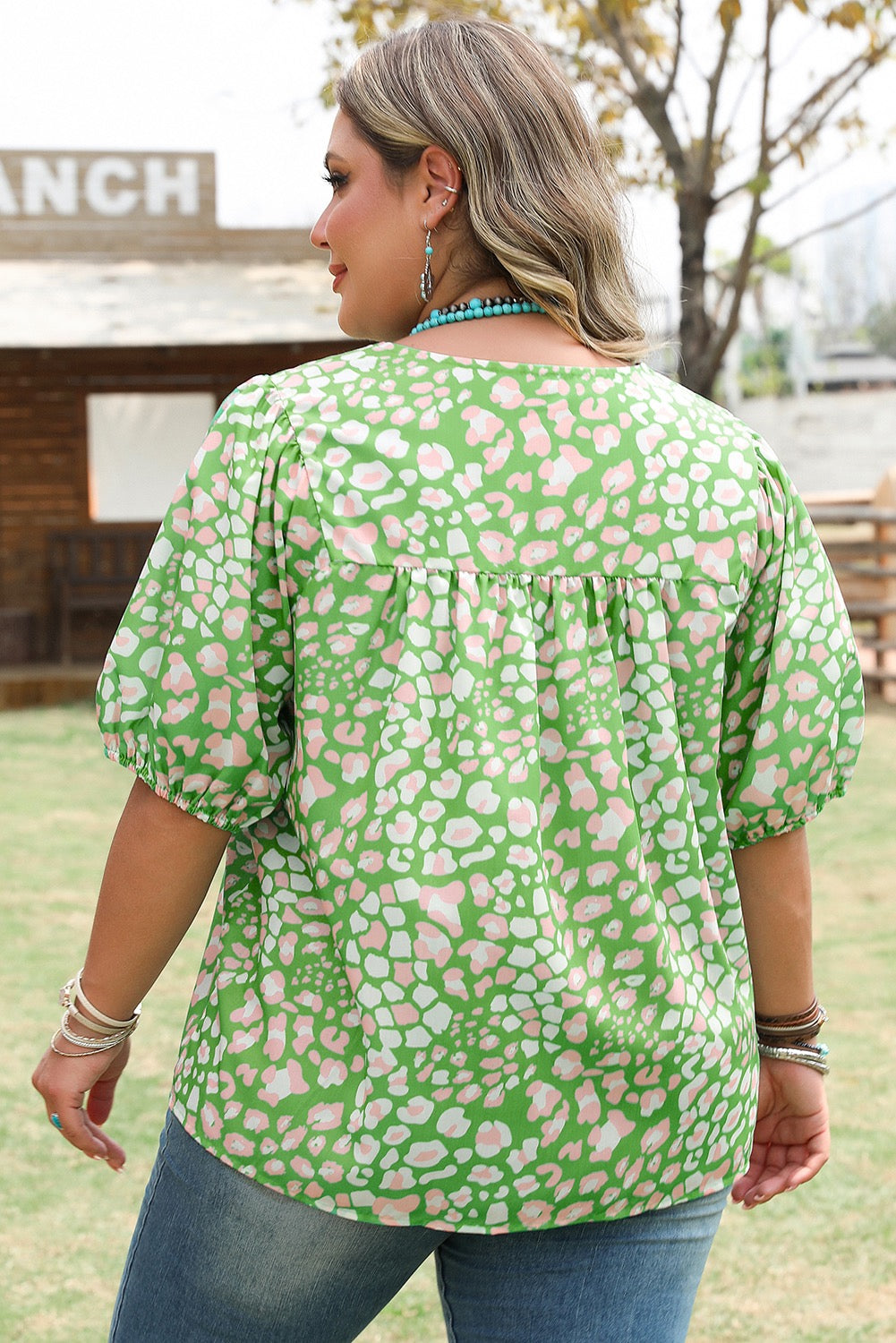 Plus Green Animal Puff Sleeve Top