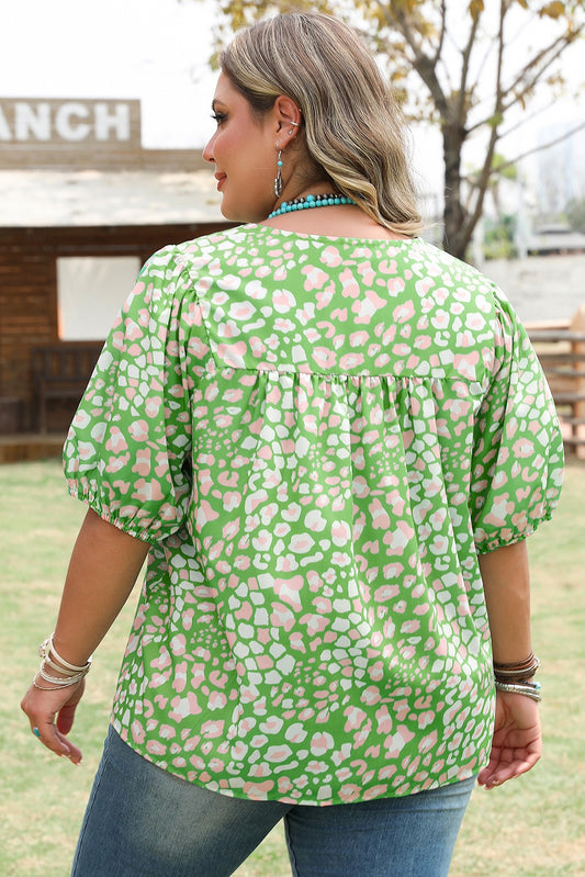 Plus Green Animal Puff Sleeve Top
