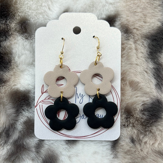 Black And Beige Flower Earring