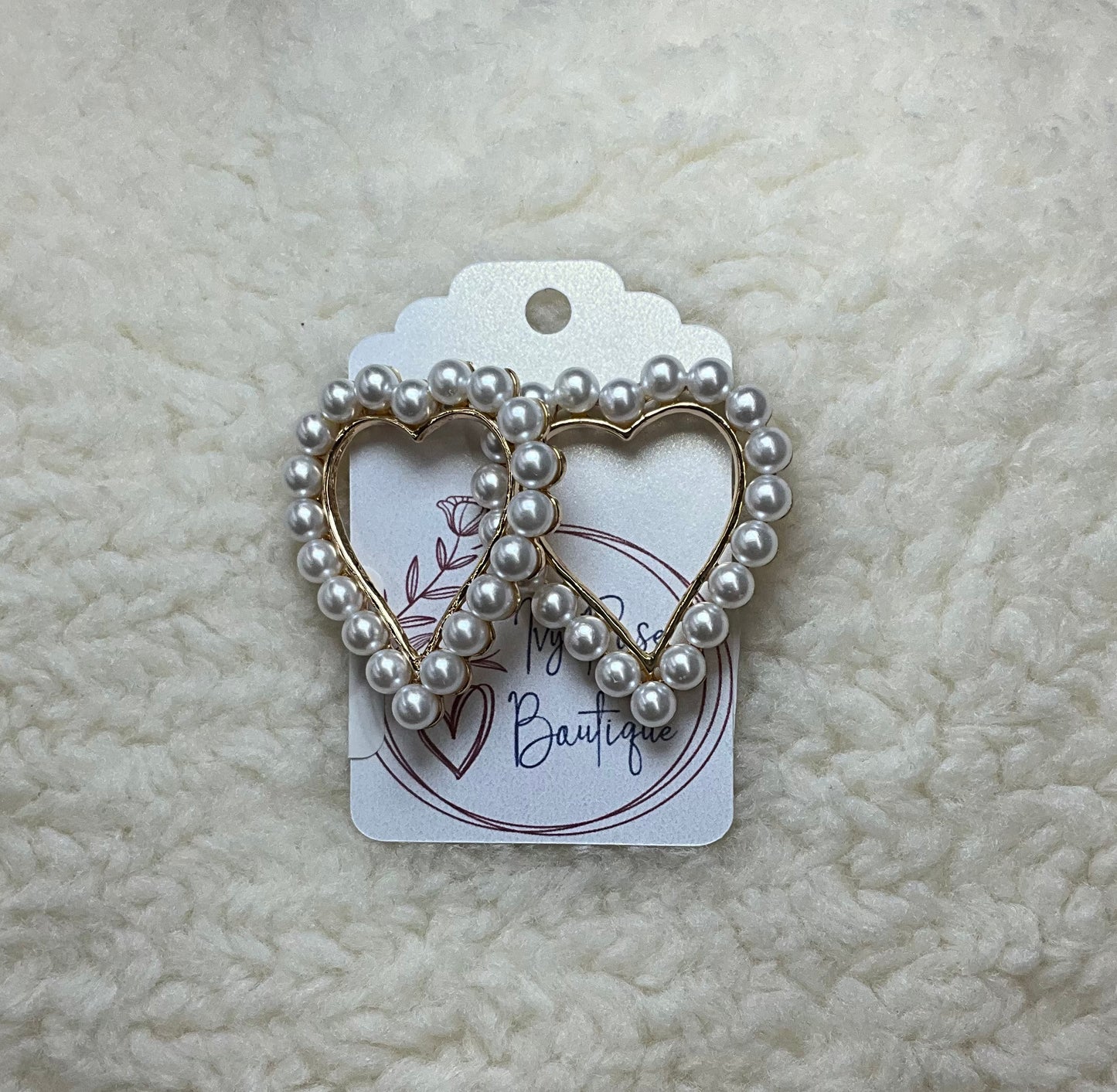 Pearl Heart Earring