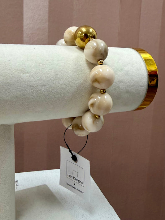 Hart Designs Cream & Gold Bead Bracelet
