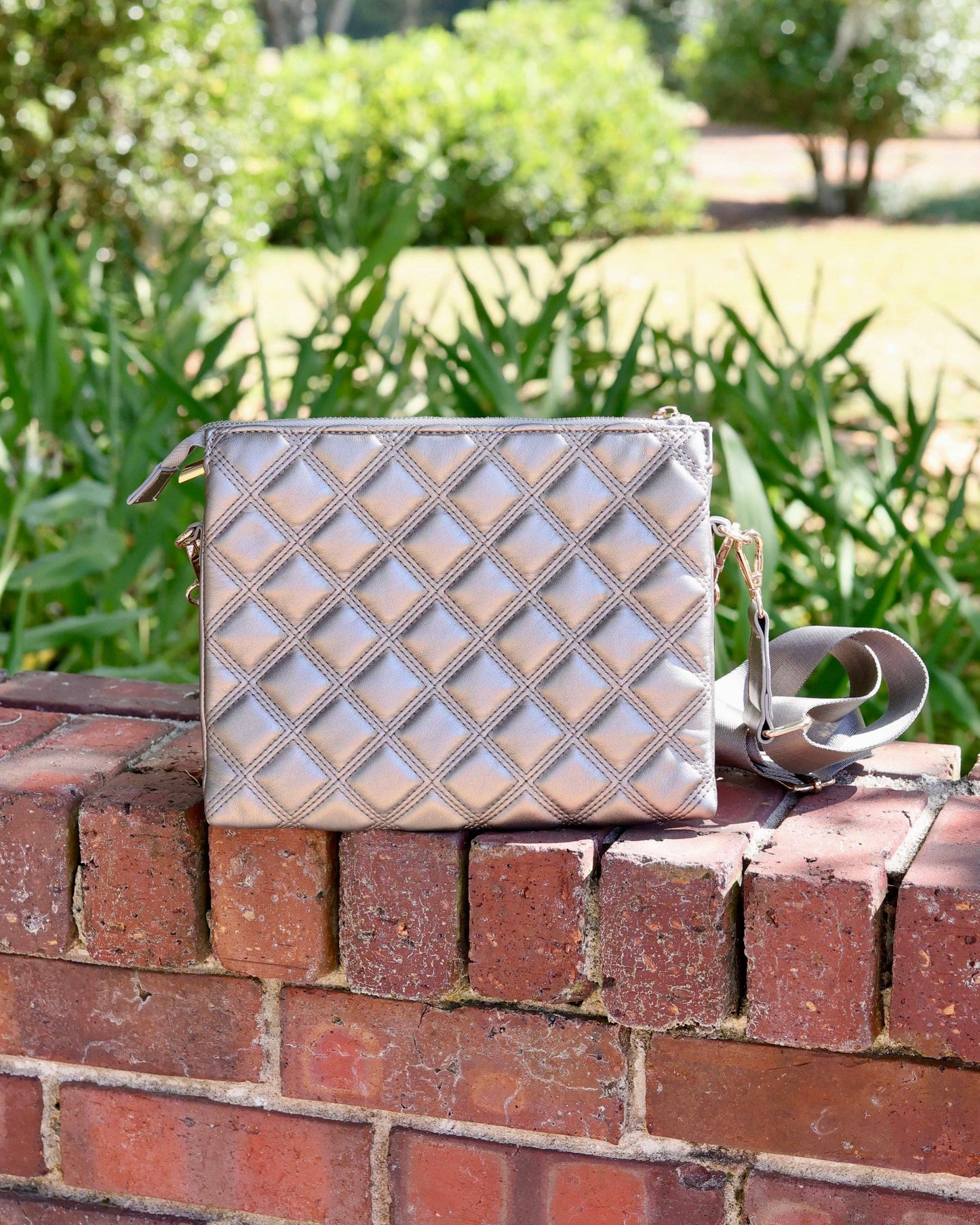 Black Pearl DQ Ariana Crossbody