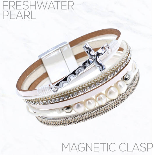 Cross FWP Leather Magnetic Clasp Bracelet: White