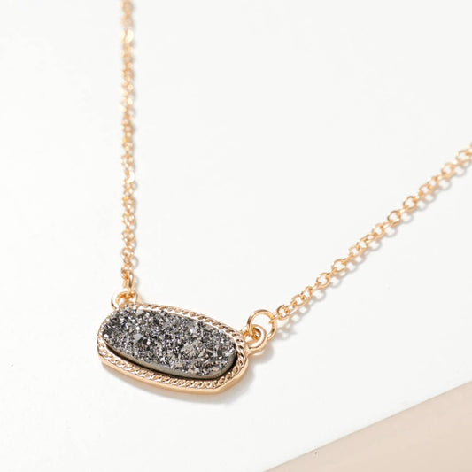 Oval Druzy Stone Charm Short Necklace
